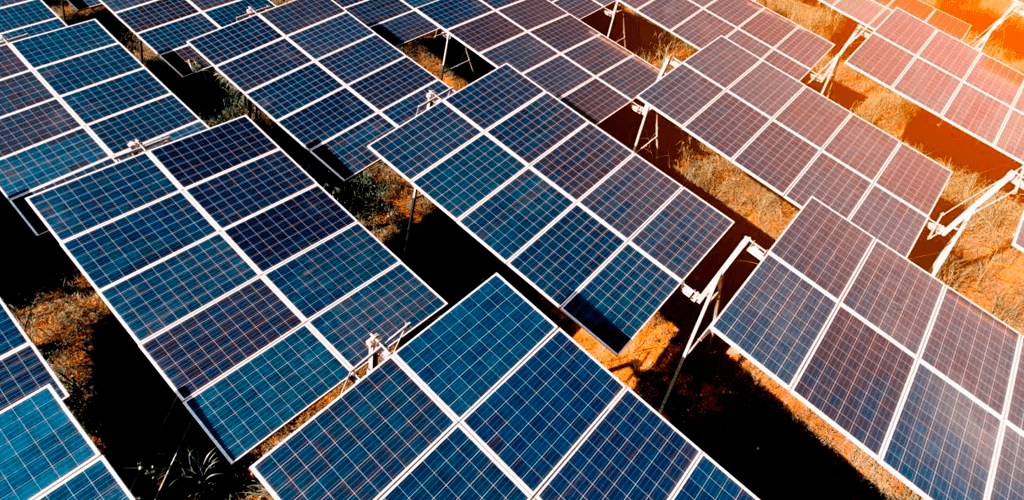 Quase metade da nova geração de energia adicionada no mundo é solar
